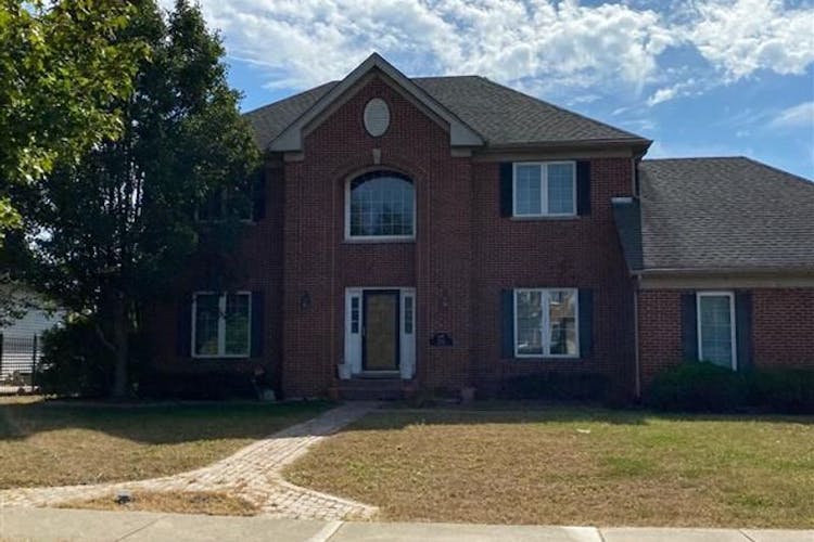 251 Pleasant Dr Bartlett, IL 60103, Cook County