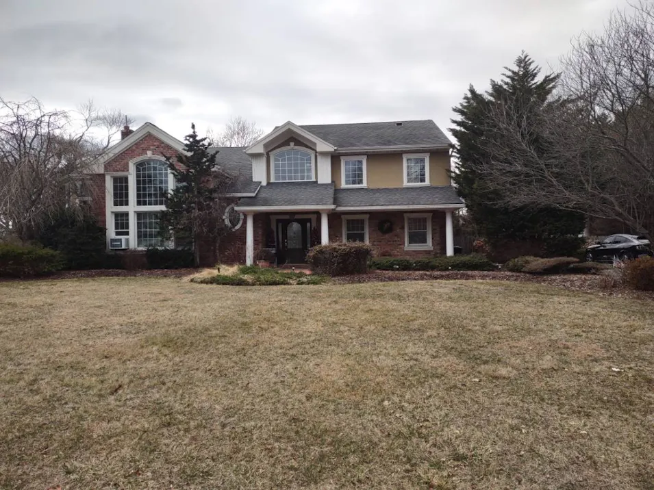 906 Thompson Drive Bay Shore, NY 11706, Suffolk County