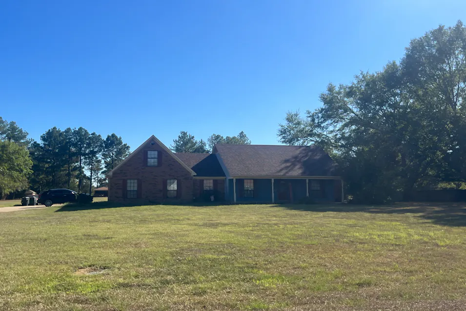 125 Country Bend Place Byram, MS 39272, Hinds County