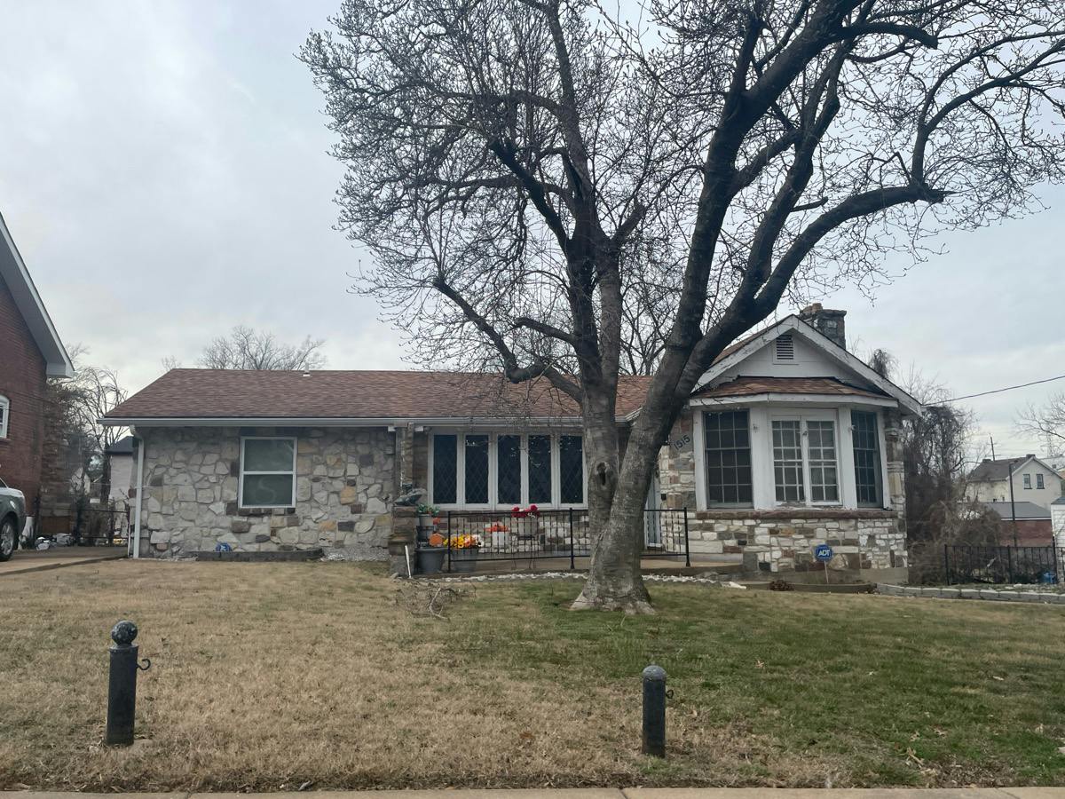 Partridge Ave, Saint Louis, MO 63133