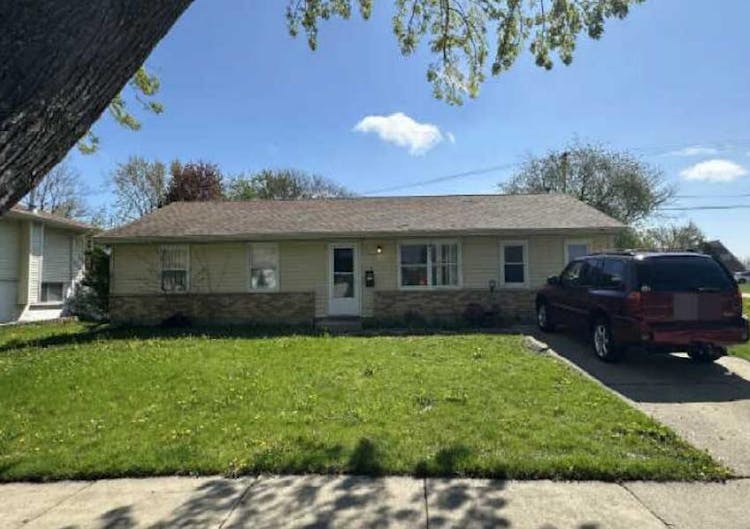 519 Newberry Dr Streamwood, IL 60107, Cook County