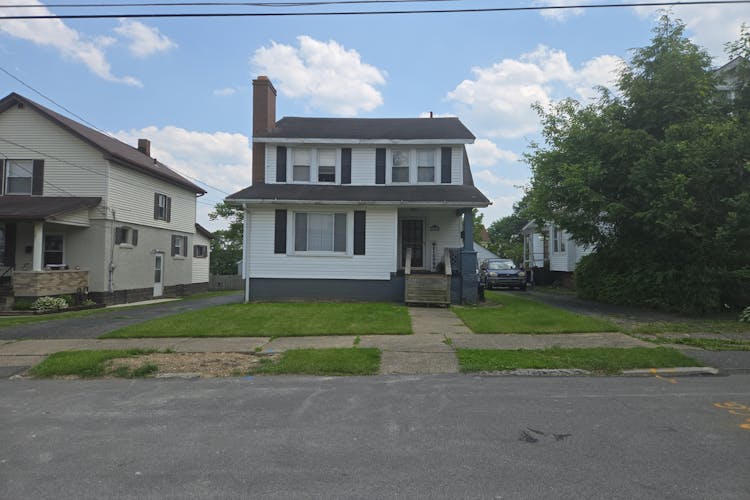 924 Warren Avenue New Castle, PA 16101, Lawrence County