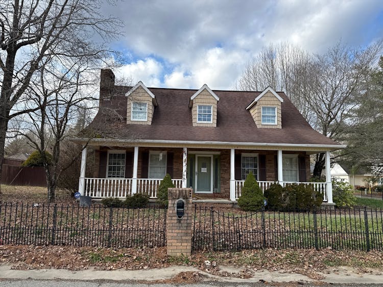 86 Bridge St Staffordsville, KY 41256, Johnson County