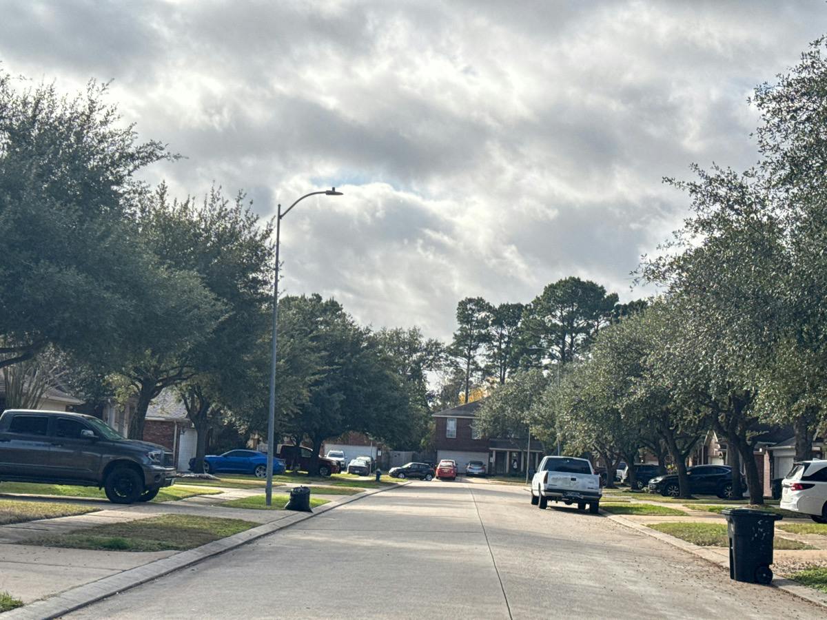 Lothbury Dr, Cypress, TX 77429