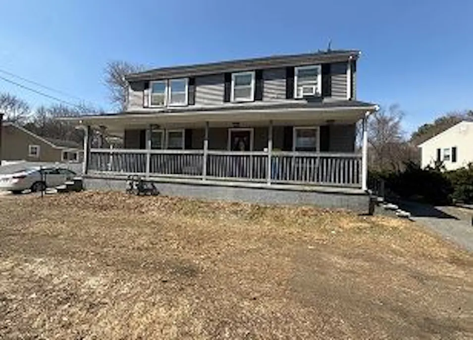 60 62 Montrose Ave Wakefield, MA 01880, Middlesex County