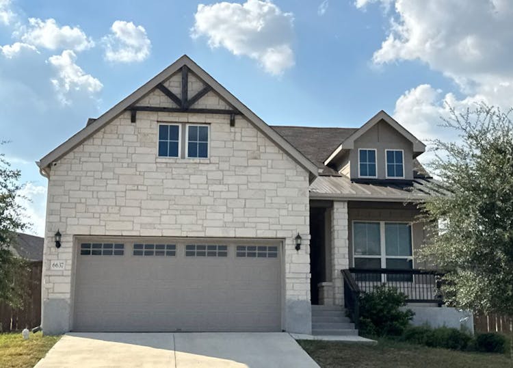 6637 Bowie Cv Schertz, TX 78108, Guadalupe County