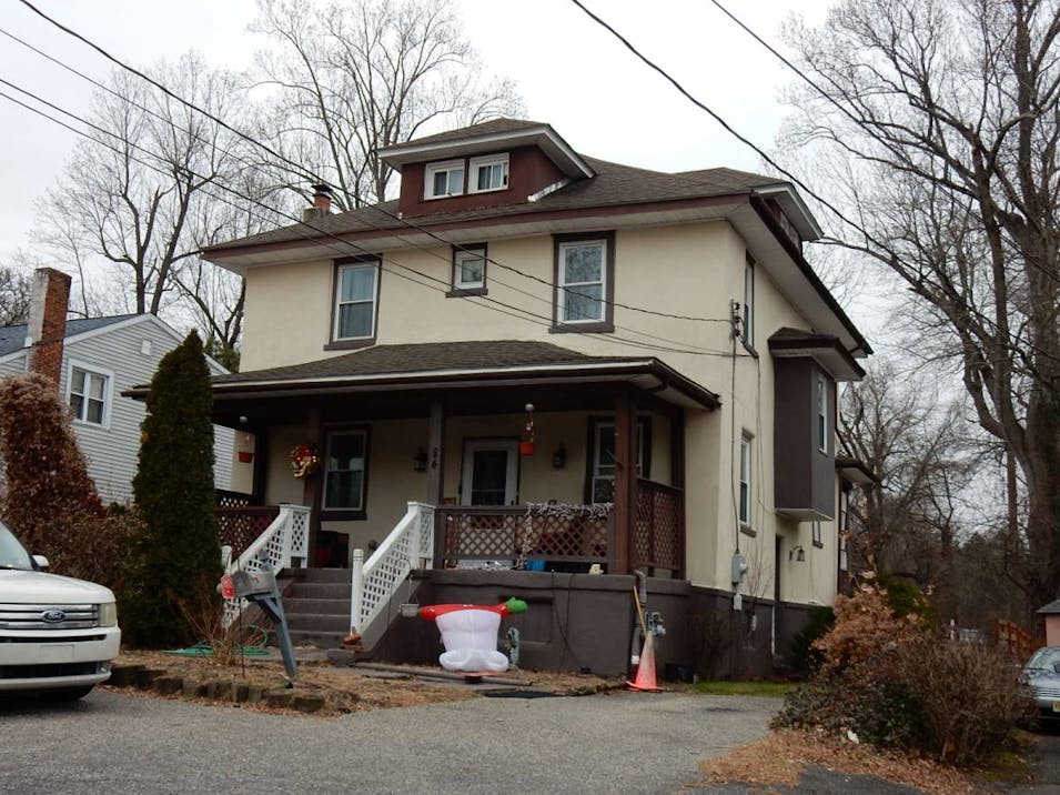 84 Erial Rd Clementon, NJ 08021, Camden County