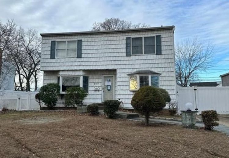 858 Mayer Drive Wantagh, NY 11793, Nassau County