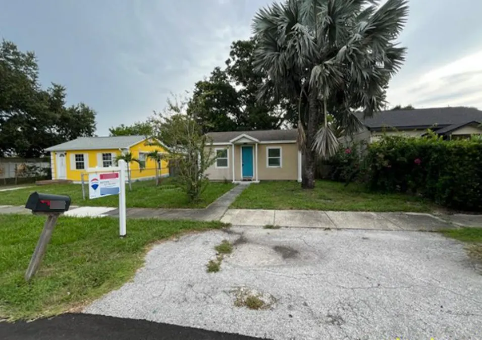 4139 26th St N St Pete, FL 33714, Pinellas County