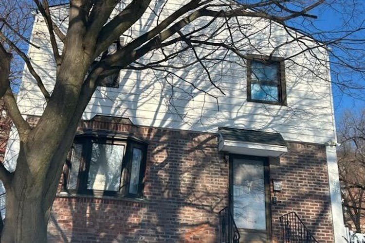 206-55 Whitehall Terrace Queens Village, NY 11427, Queens County