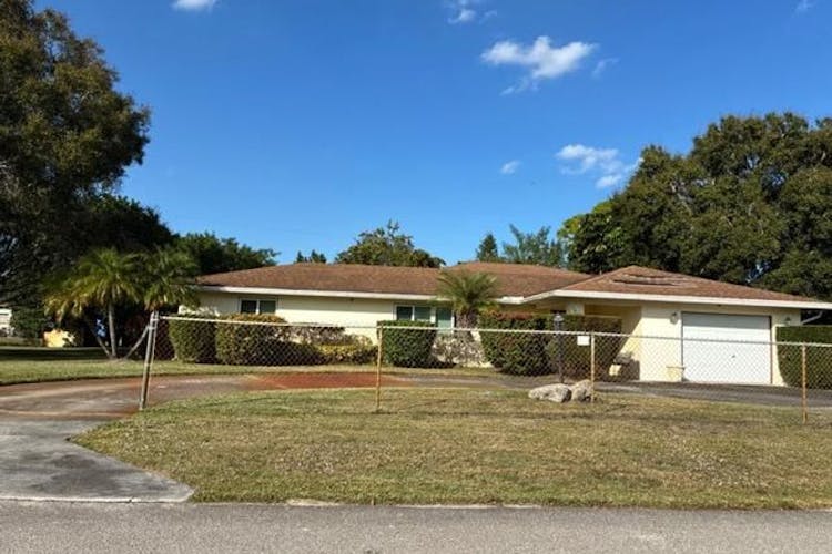 2006 San Diego Avenue Fort Pierce, FL 34946, Saint Lucie County