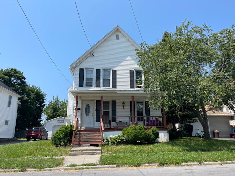 729 Davidson St Watertown, NY 13601, Jefferson County