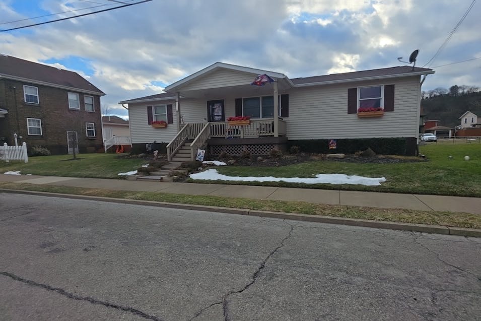 318 7th Avenue New Brighton, PA 15066, Beaver County