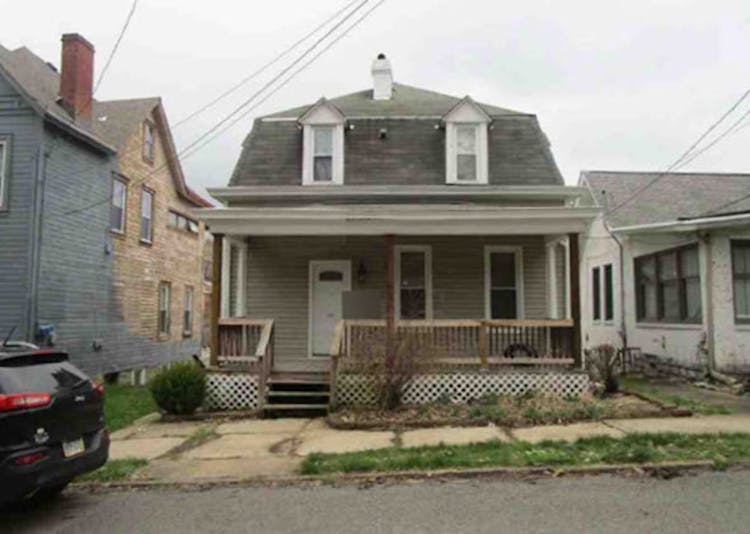 445 Broadway St, Carnegie, PA, 15106, USA