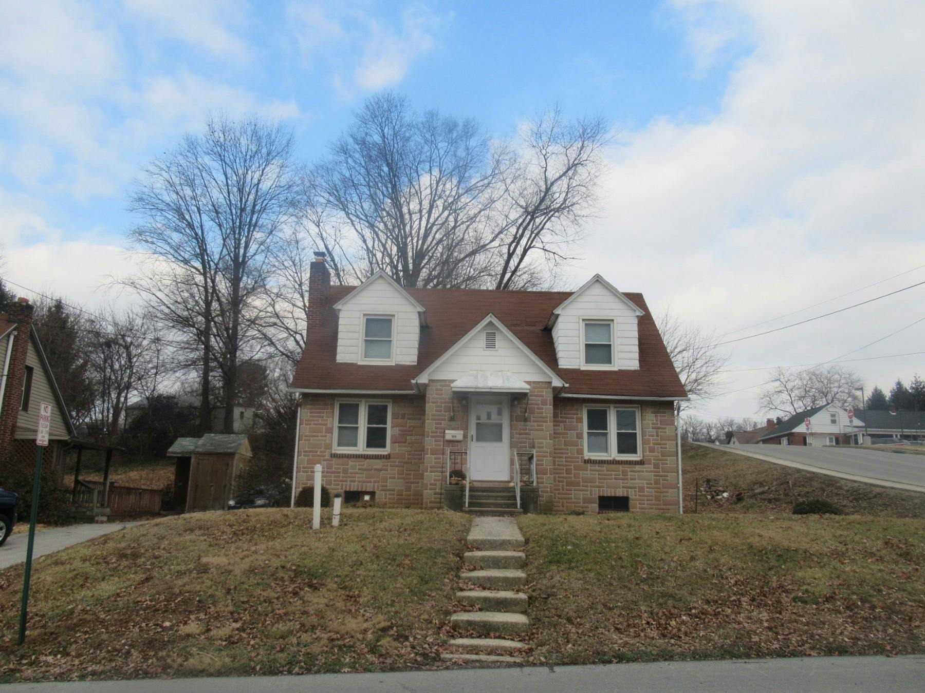 Poplar St, Columbia, PA 17512