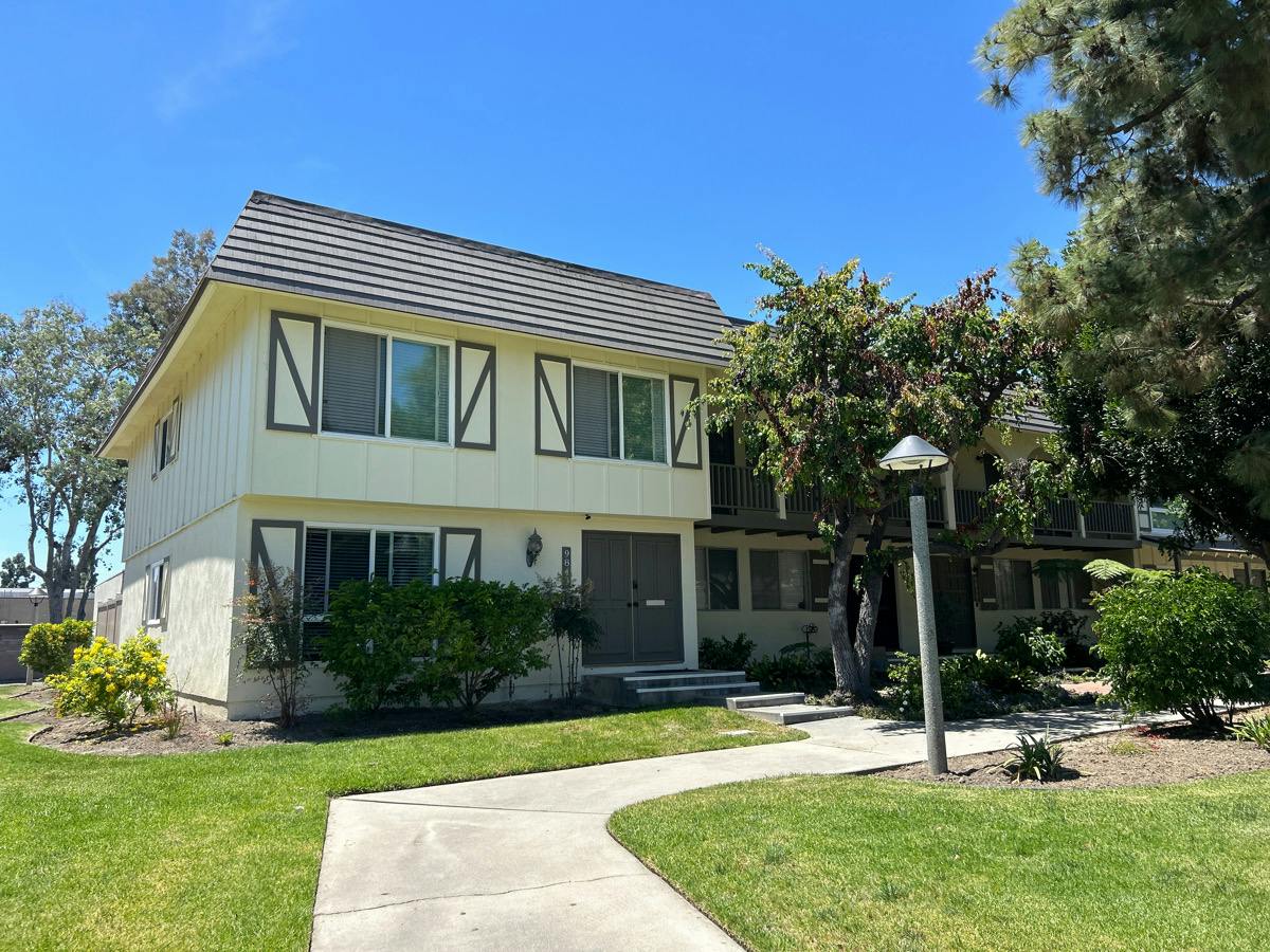 Via Sonoma , Cypress, CA 90630 #1