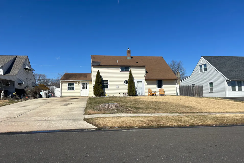 23 Whitewood Dr Levittown, PA 19057, Bucks County