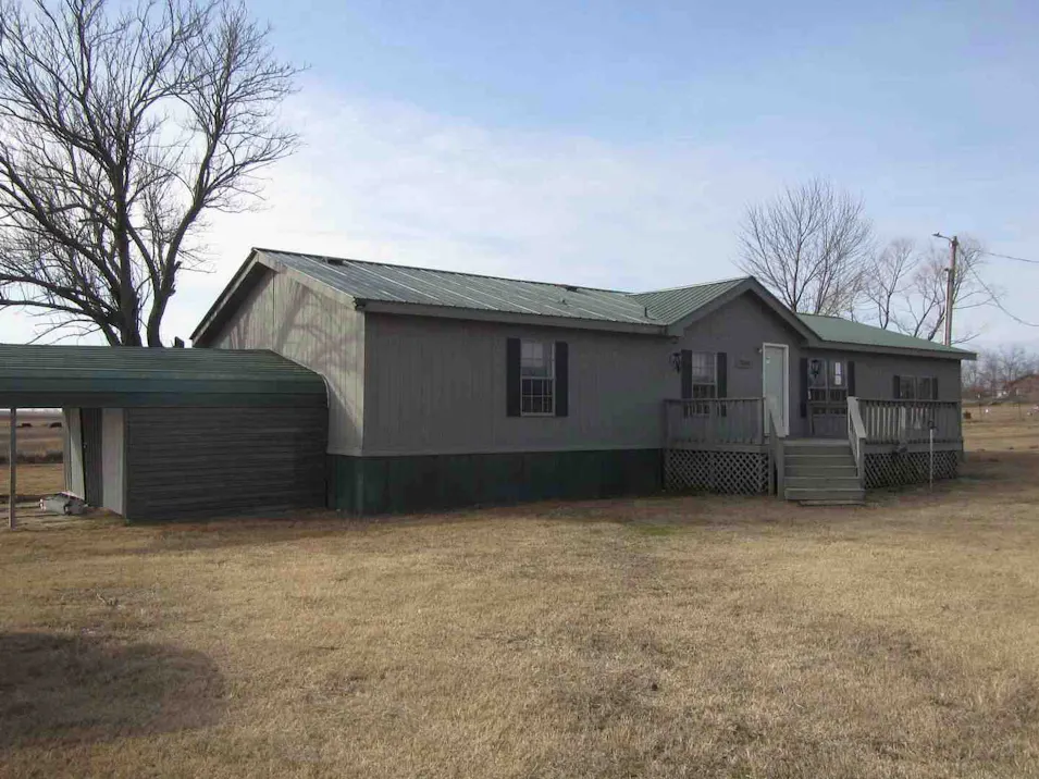 13483 W 103rd St S Council Hill, OK 74428, McIntosh County