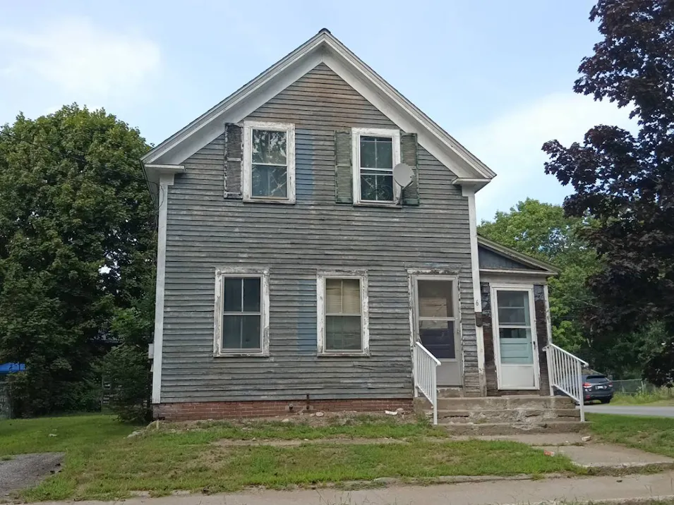 6 Nowell St Sanford, ME 04073, York County