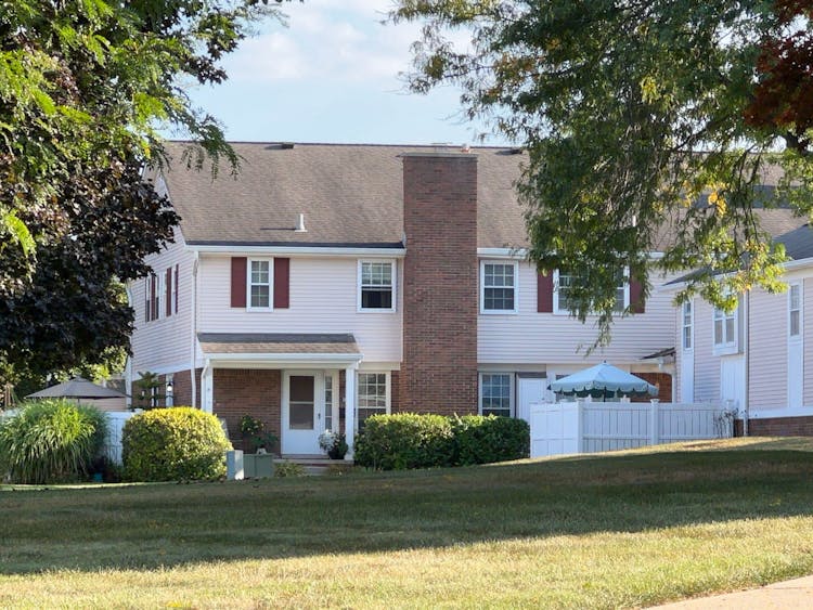 20849 E Glen Haven Circle Northville, MI 48167, Oakland County