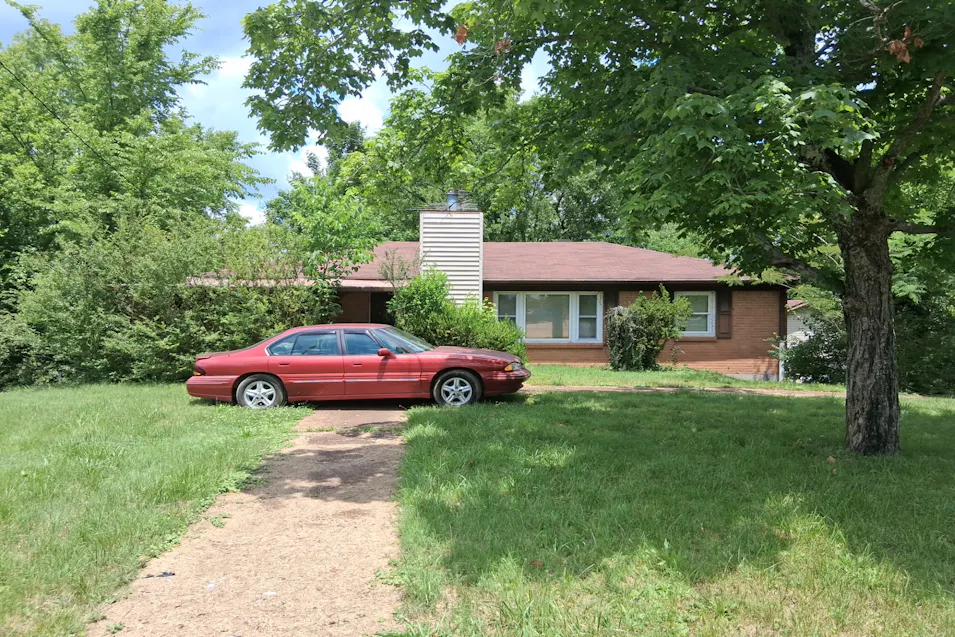 221 Pear Orchard Dr Goodlettsville, TN 37072, Davidson County