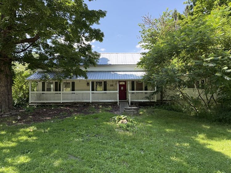 299 River Road Fairfax, VT 05454, Franklin County