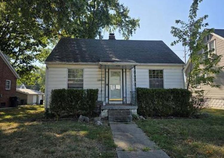 1604 N Church St Belleville, IL 62221, St. Clair County