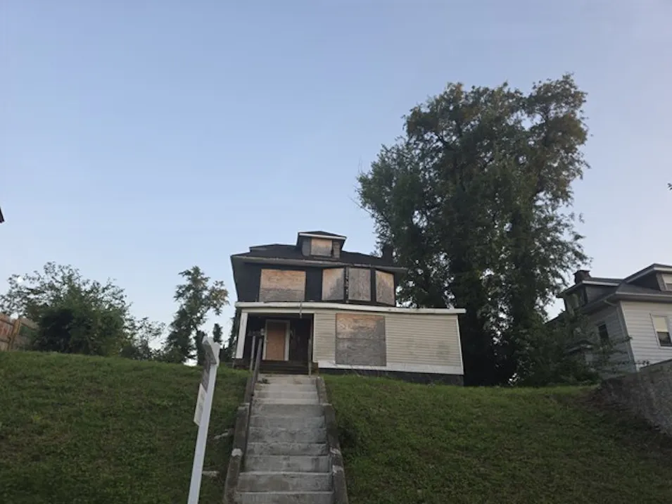 3305 Elgin Ave Baltimore, MD 21216, Baltimore City County