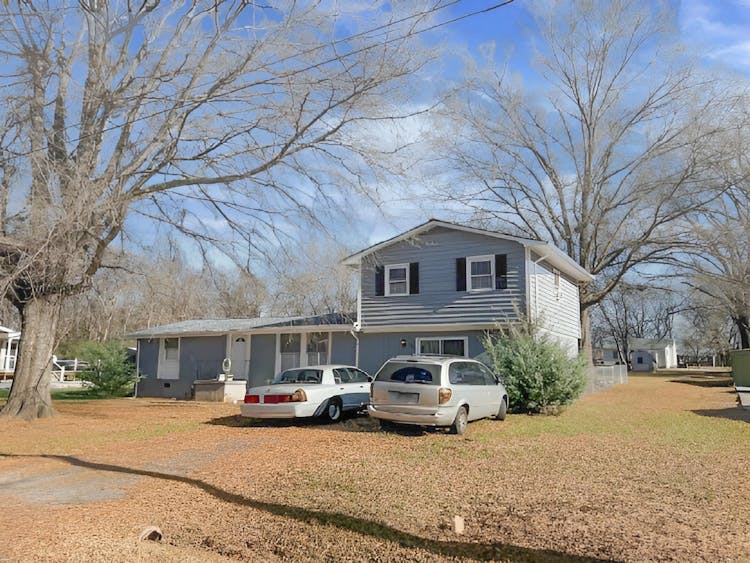 206 Charlie St, Eden, NC, 27288, USA