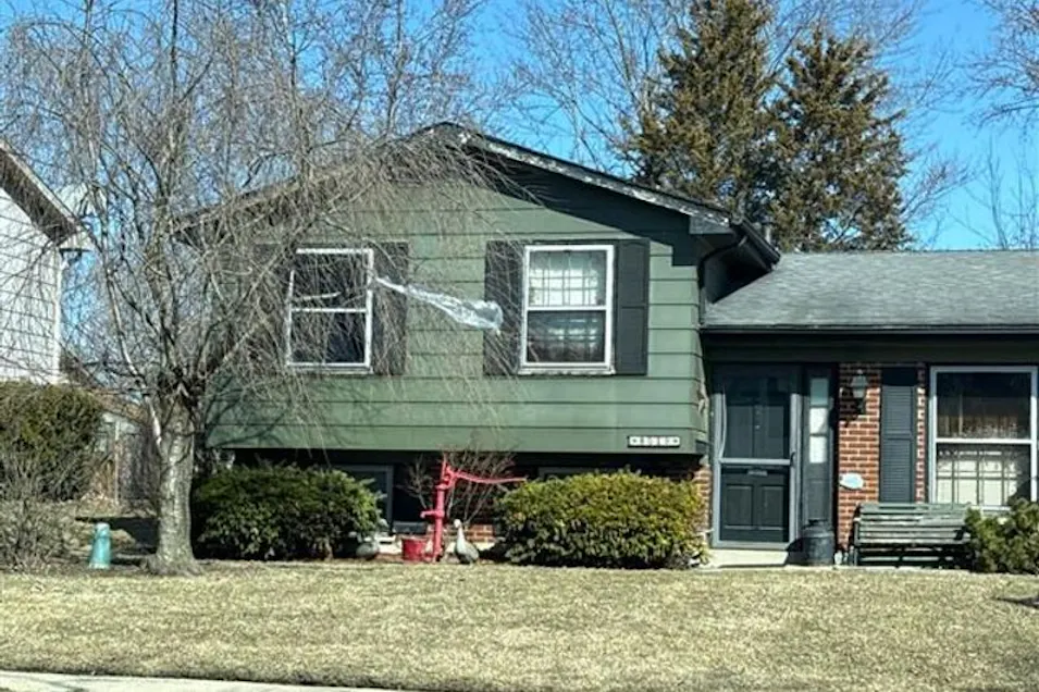 8019 Northway Drive Hanover Park, IL 60133, Cook County