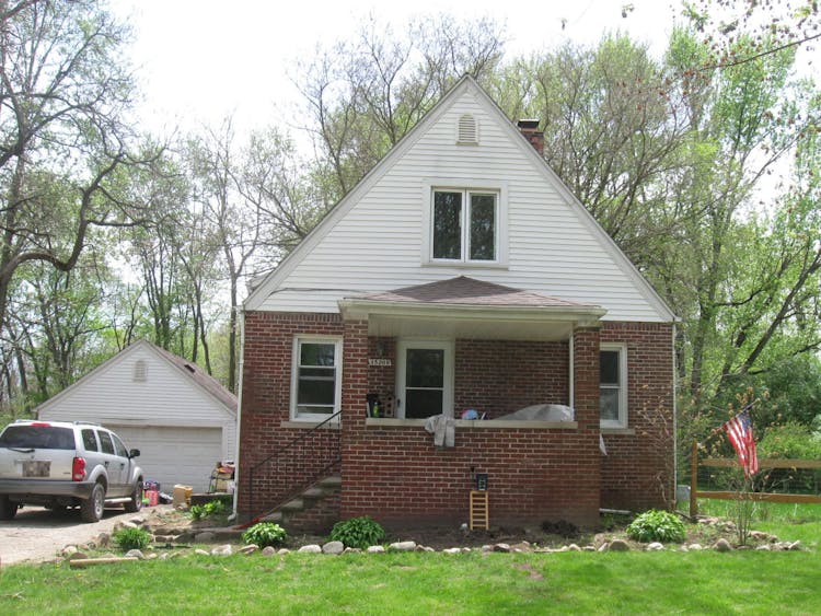 35209 Atlas St Romulus, MI 48174, Wayne County