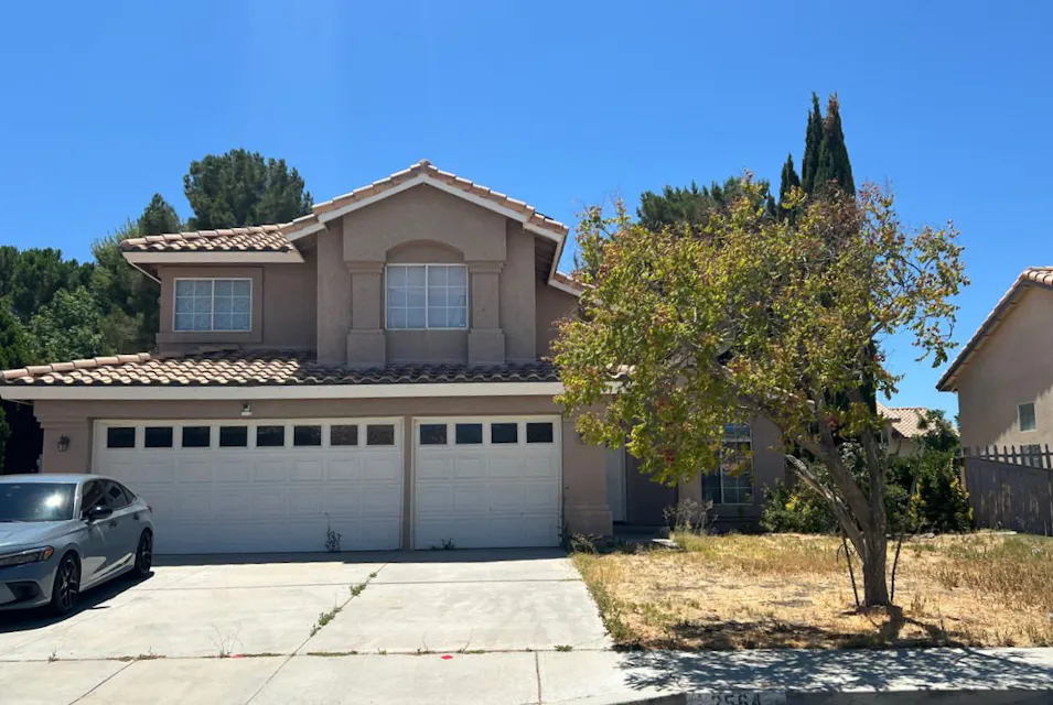 2564 W Norberry St Lancaster, CA 93536, Los Angeles County