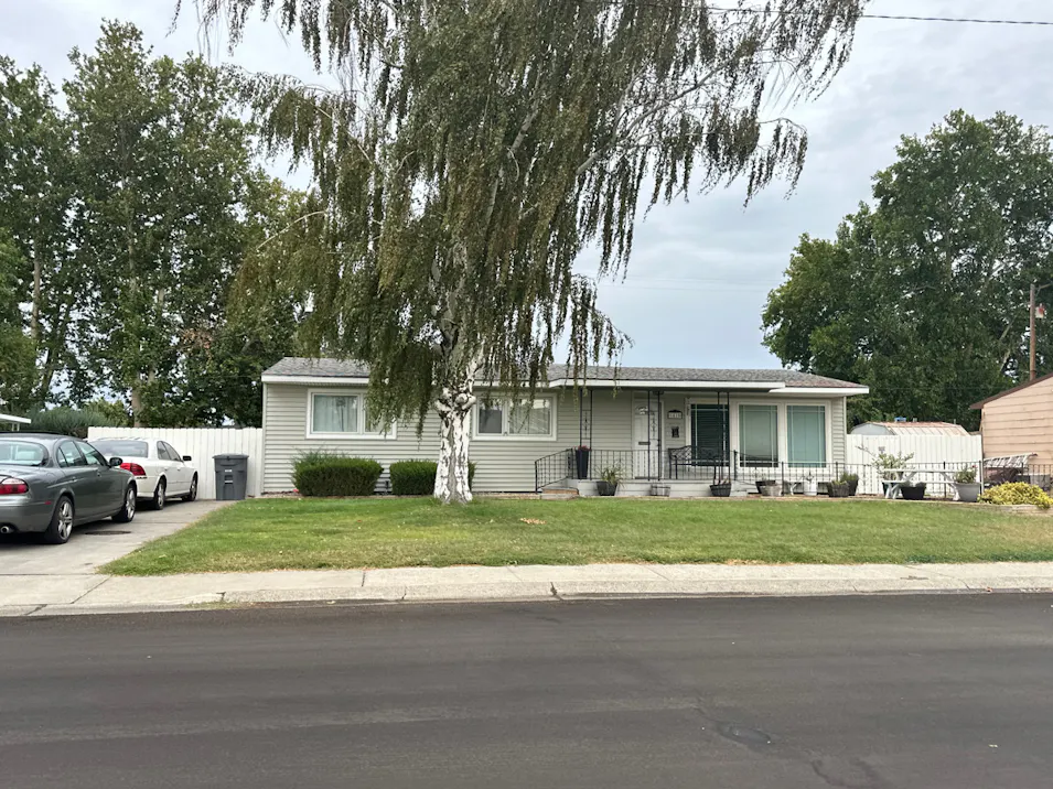 1418 Sanford Ave. Richland, WA 99354, Benton County