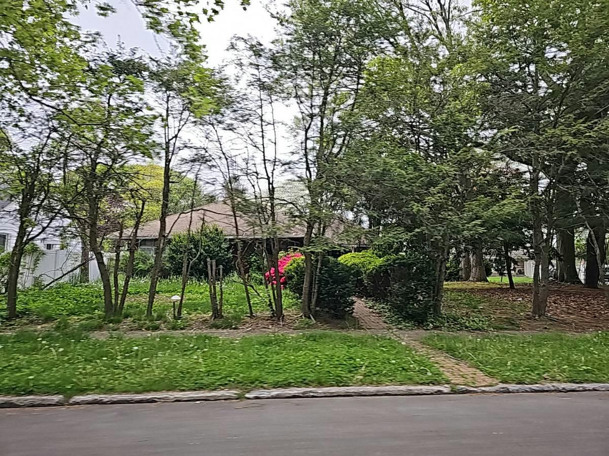 Taylor Rd, West Hempstead, NY 11552 #1