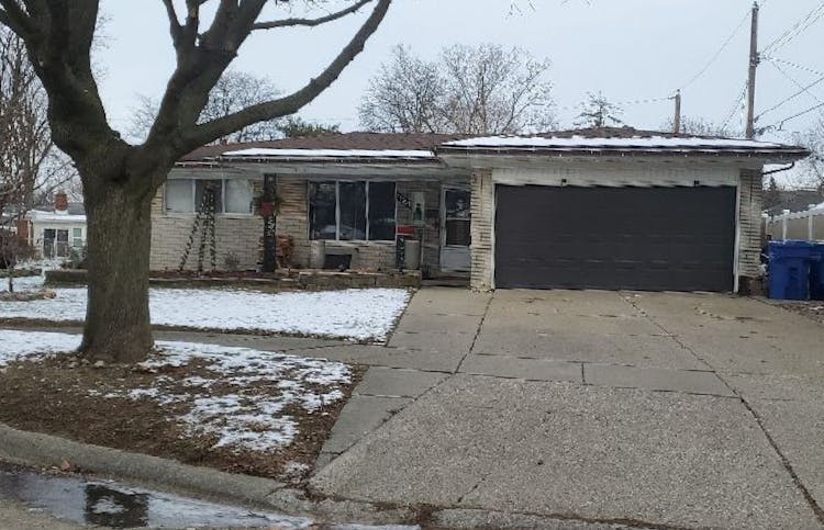 11347 Lois Ct Warren, MI 48089, Macomb County