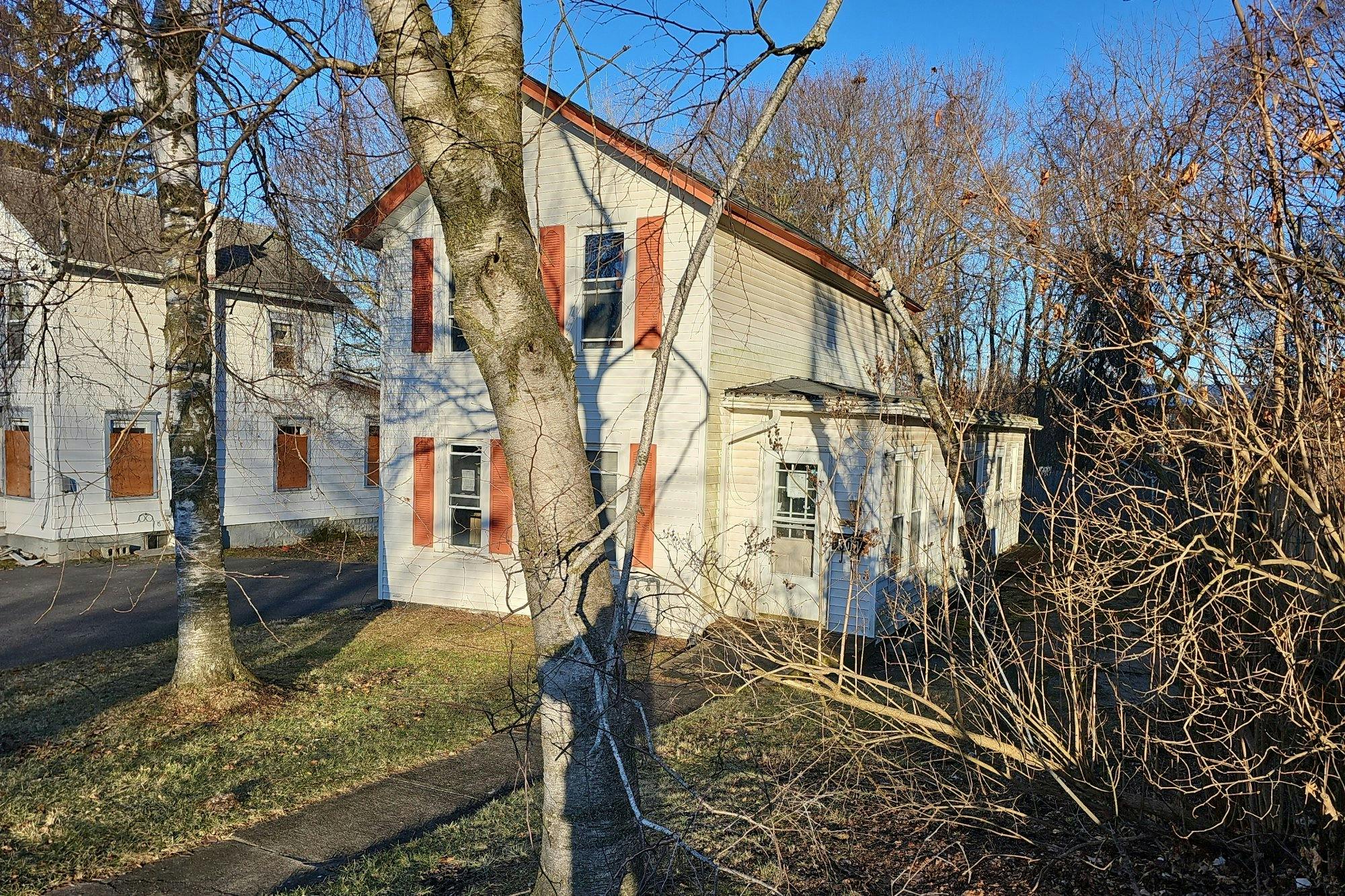 Lewis St, Syracuse, NY 13204 #1