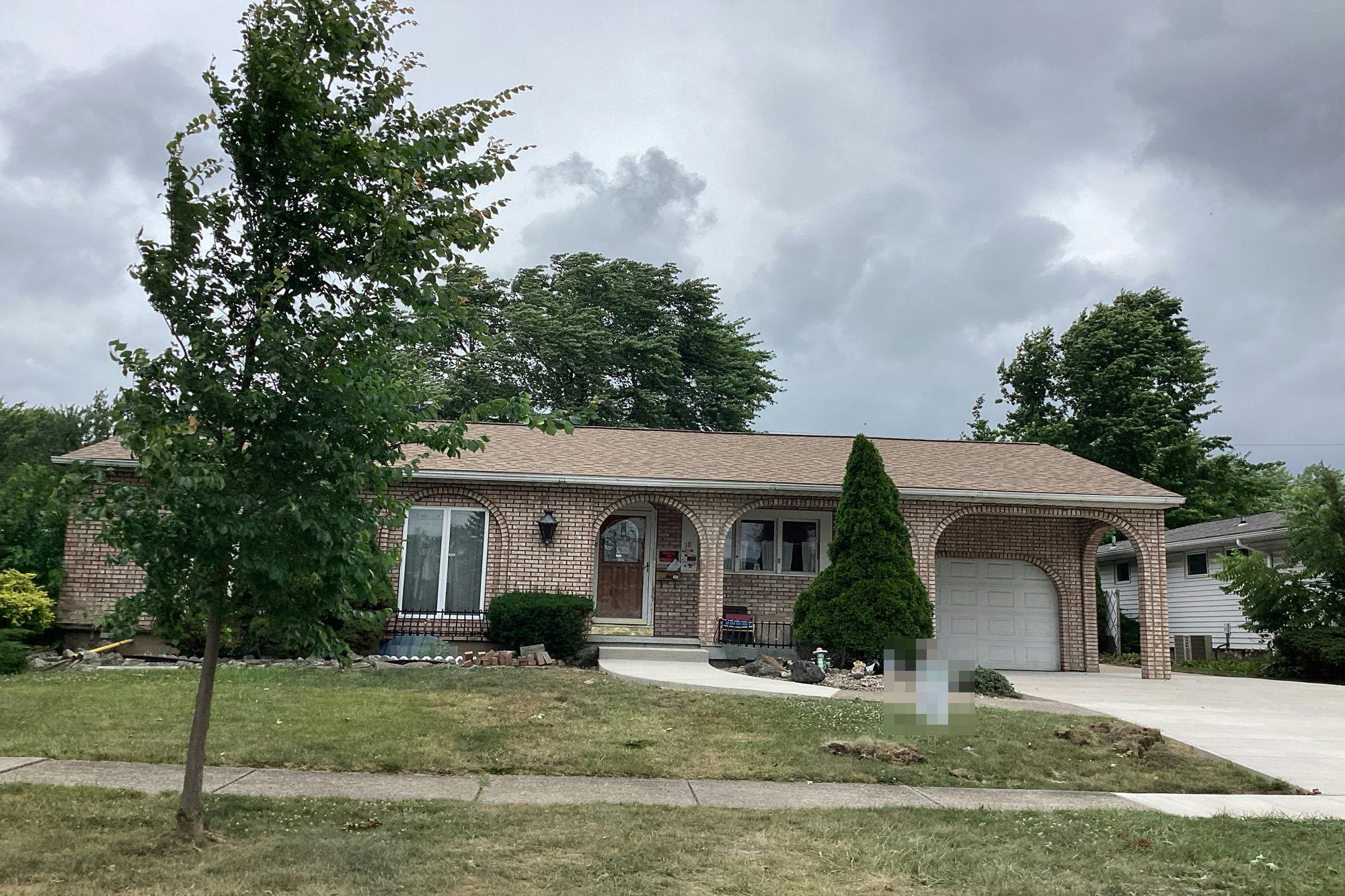 Idlewood Dr, Tonawanda, NY 14150