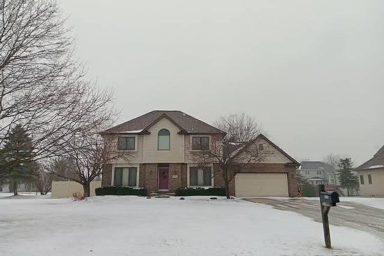 6453 Flagstone Ct Flushing, MI 48433, Genesee County
