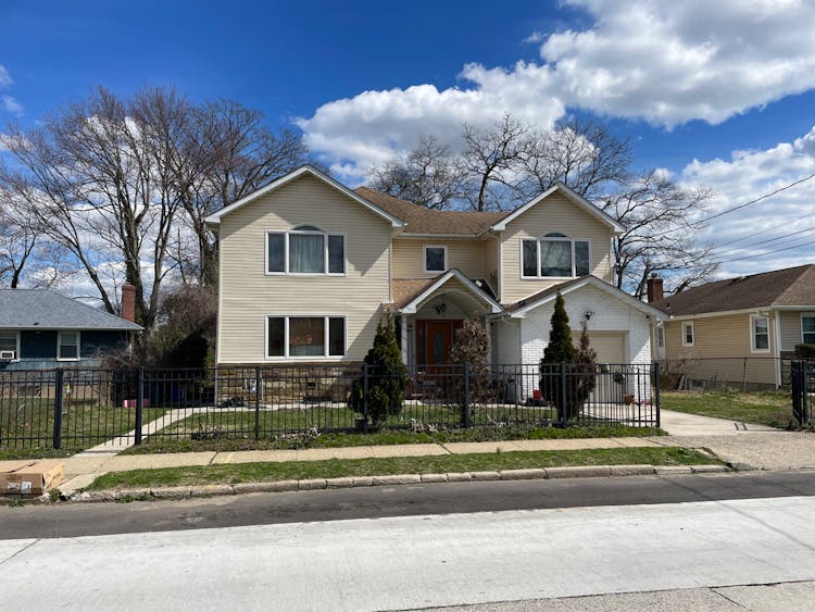 70 Frederick Avenue Freeport Aka Hempstead, NY 11520, Nassau County