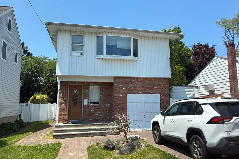 2732 Winona Rd Baldwin, NY 11510, Nassau County