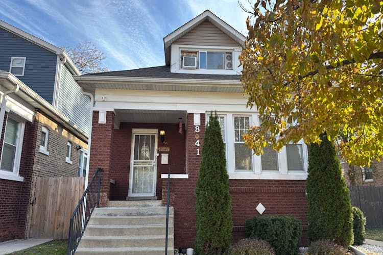 8041 S Dorchester Ave Chicago, IL 60619, Cook County