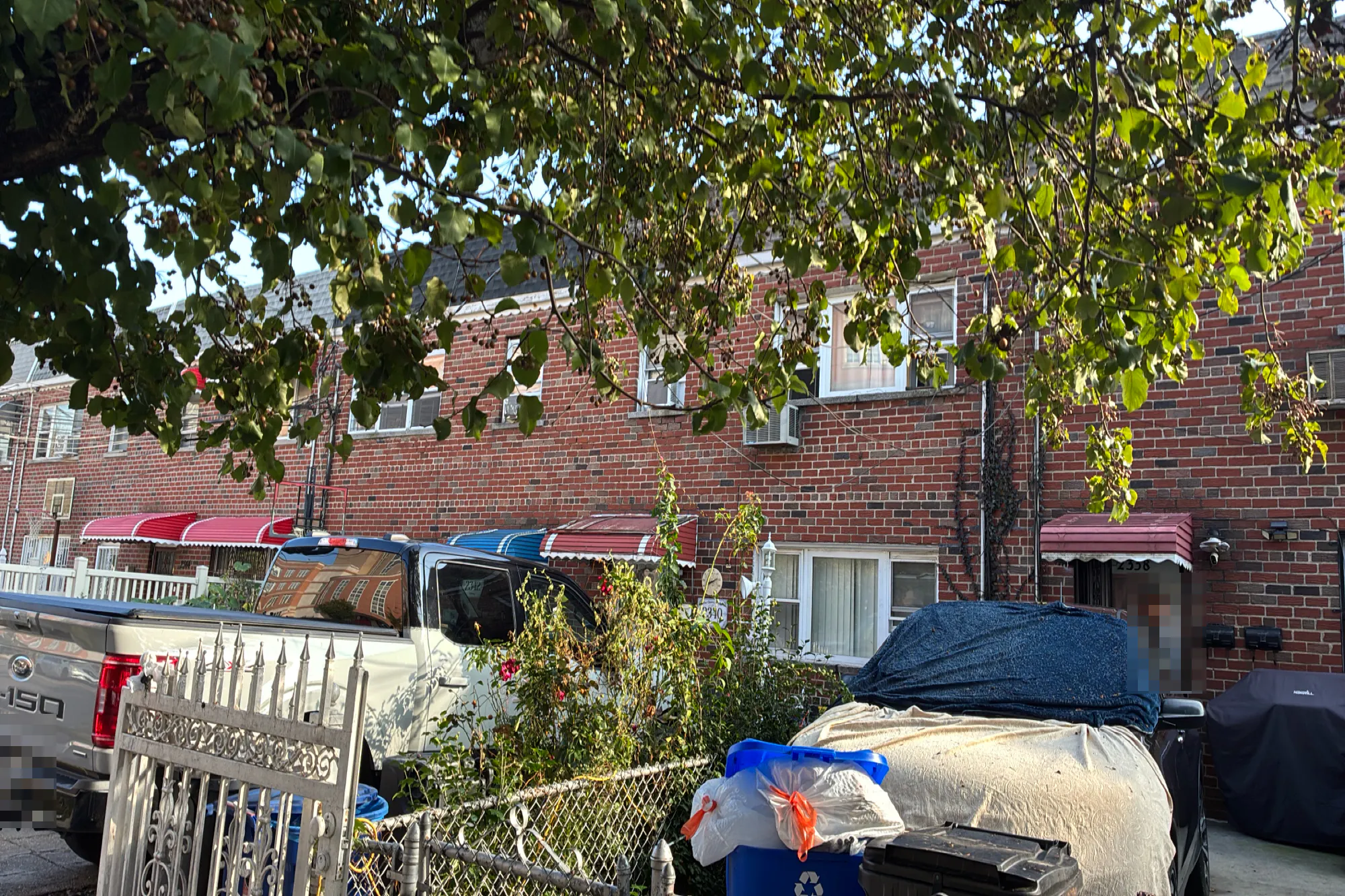 Waterbury Ave, Bronx, NY 10462 #1