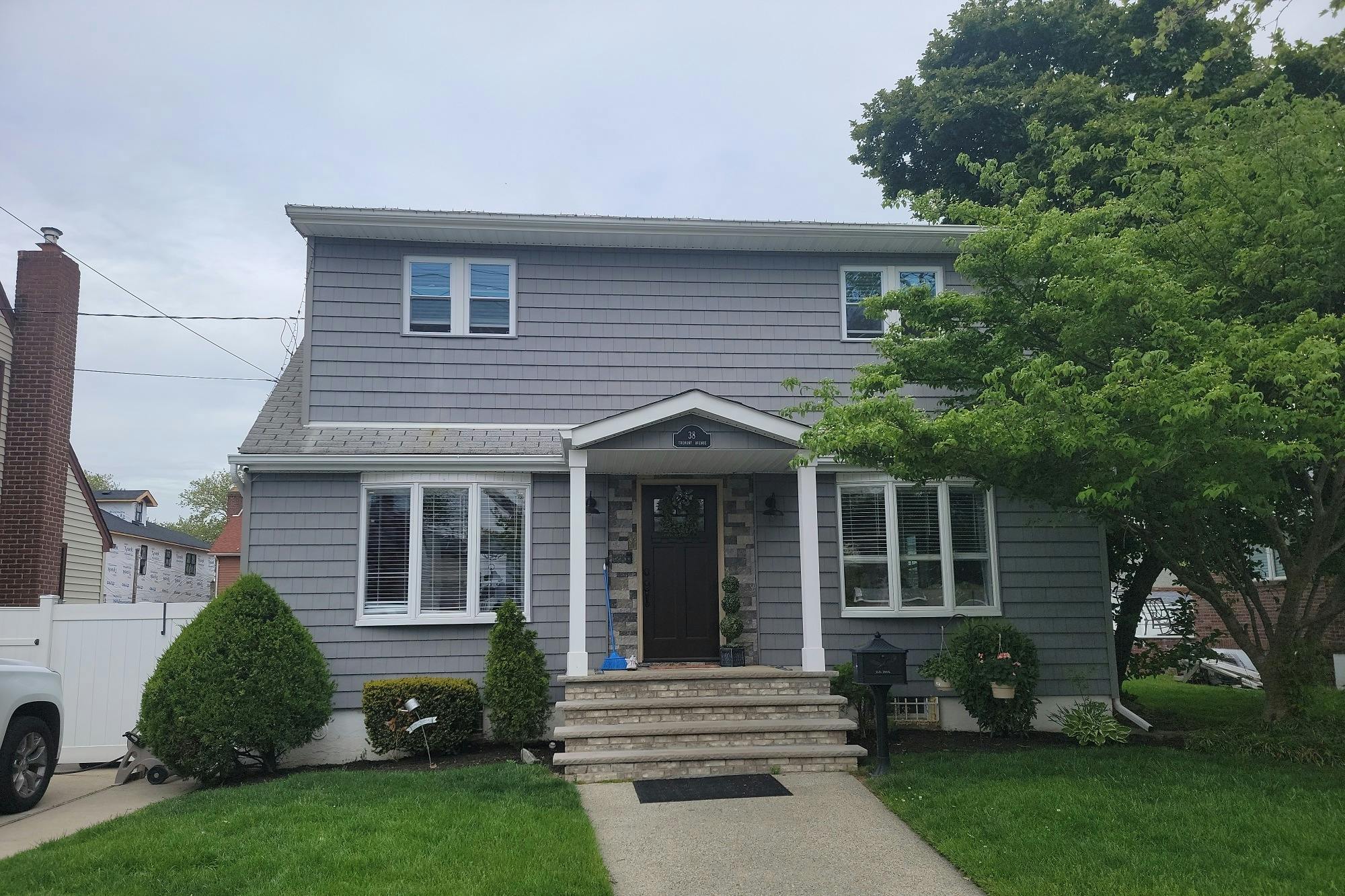 Tremont Ave, Staten Island, NY 10314