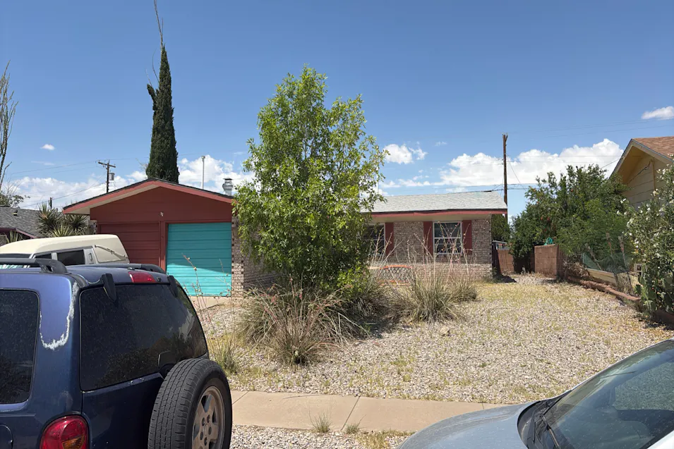 1907 Crescent Drive Alamogordo, NM 88310, Otero County