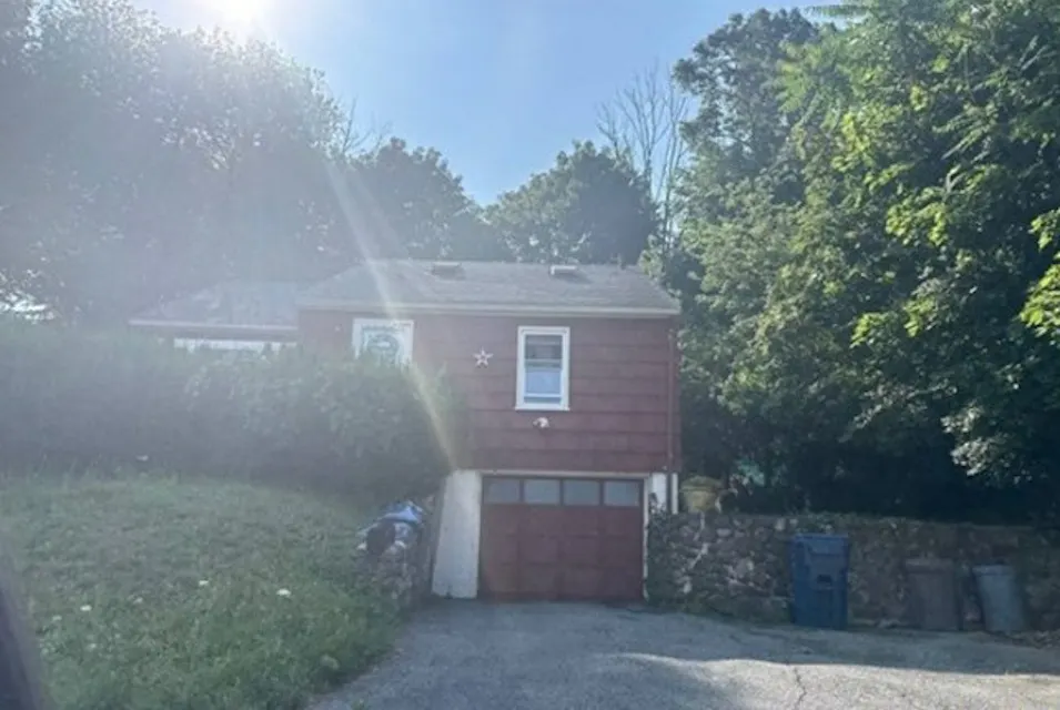 114 Byron Ave Lawrence, MA 01841, Essex County