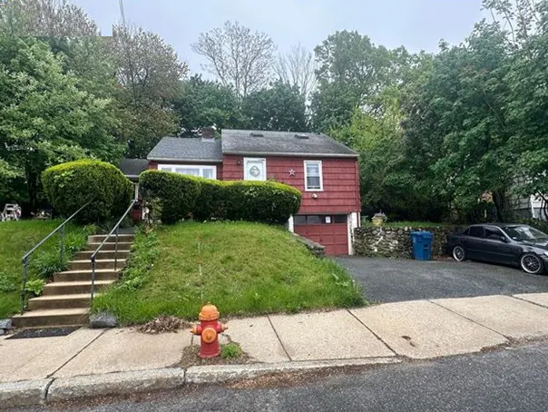 Byron Ave, Lawrence, MA 01841