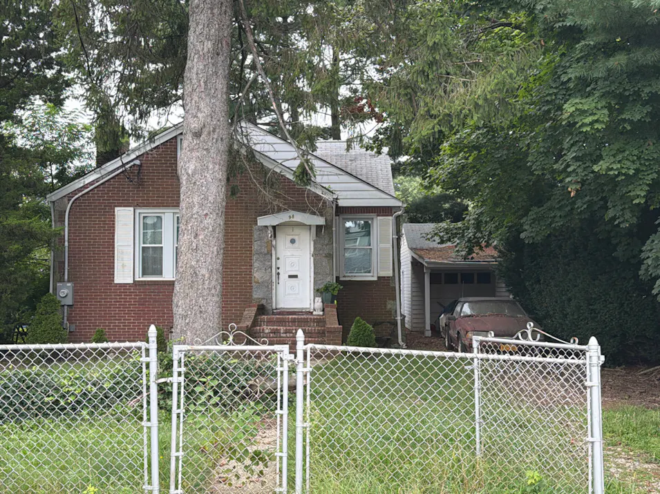 98 Miller Road Hicksville, NY 11801, Nassau County