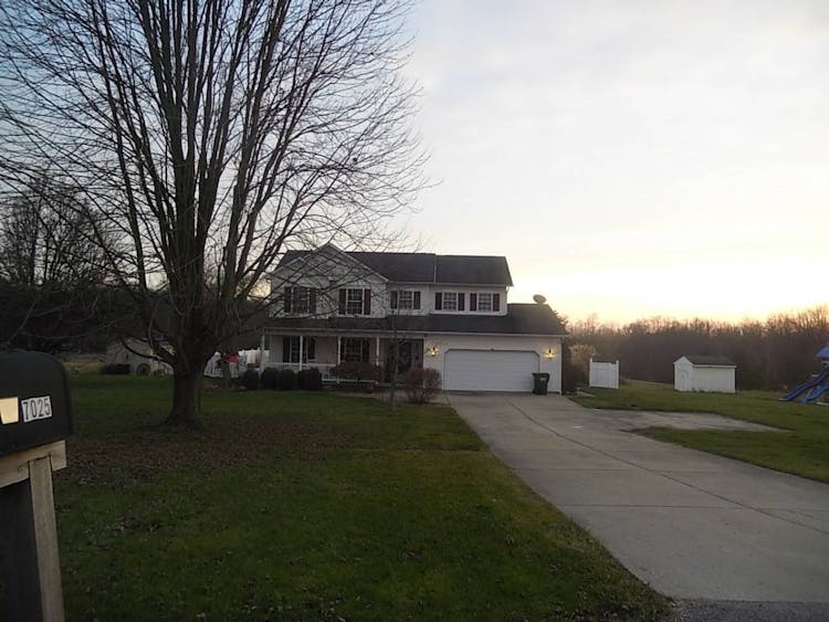 7025 West Garfield Road Salem, OH 44460, Mahoning County