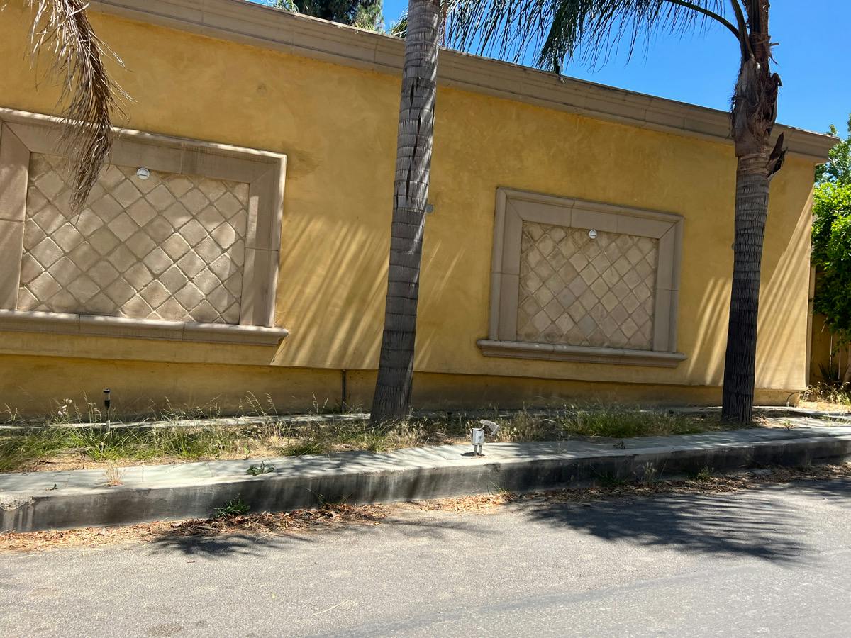 Camino DE LA Cumbre , Sherman Oaks, CA 91423 #1