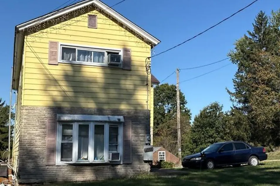 1535 Lisbon Street East Liverpool, OH 43920, Columbiana County